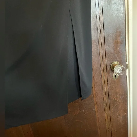 COPY - Vintage Black Maxi Skirt with Slit - Picture 3 of 4